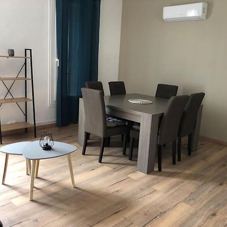 Appartement Spacieux Centre Ville Rivesaltes Exterior photo